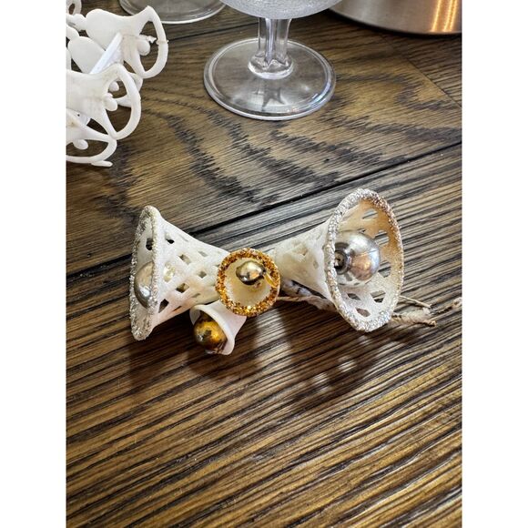 Lot of vintage wedding cake decorating pieces, wedding decor items - Picture 11 of 13